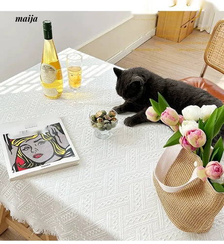 MAN YUE HOME Lace Tablecloth for French INS Style Dining Spaces from MAN YUE HOME