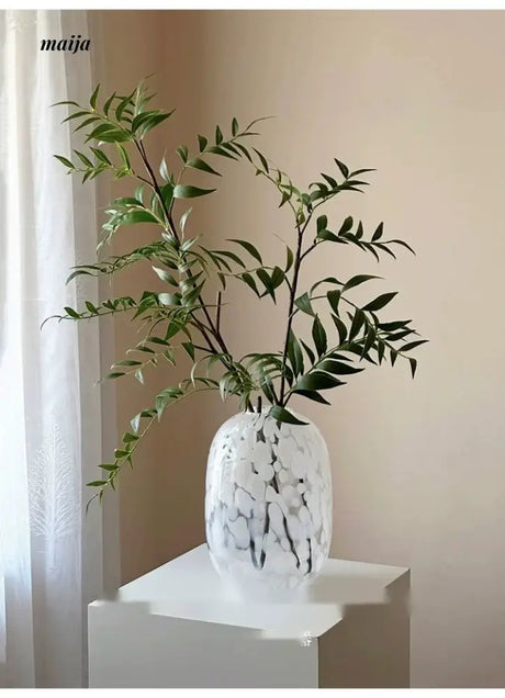 GUIFOU Glossy Advanced Hydrolate Vase from GUIFOU