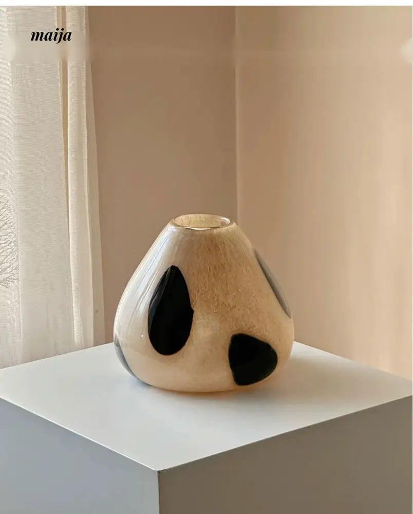 GUIFOU Glazed Line Glass Vase Set from GUIFOU