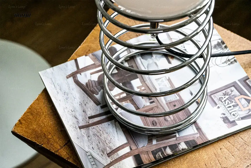 LYNN Classic Silver Table Lamp from Lynn's Lamp