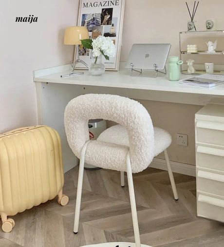 Donut Dressing Chair from maija