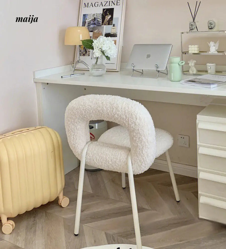 Donut Dressing Chair from maija