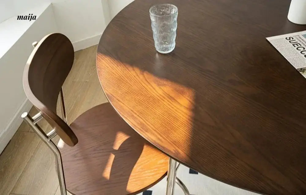 MOODSTORM Lilli Simple Iron Dining Table and Chair Set from MOODSTORM