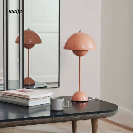 ALISA Lyra Minimalistic Table Lamp from ALISA