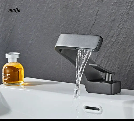 Kaiyashi Waterfall Toilet Faucet from Kaiyashi