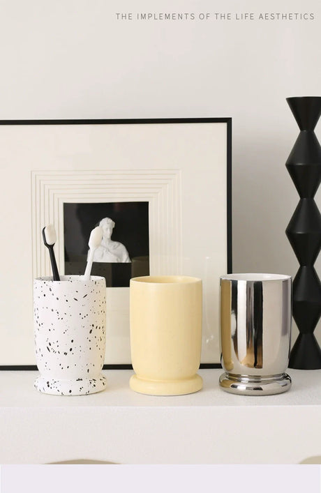 LENYVASEN Asher Light Luxury Mouthwash Cup from LENYVASEN