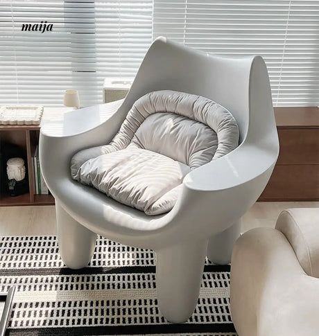 Moomoo Creamy Chair from maija