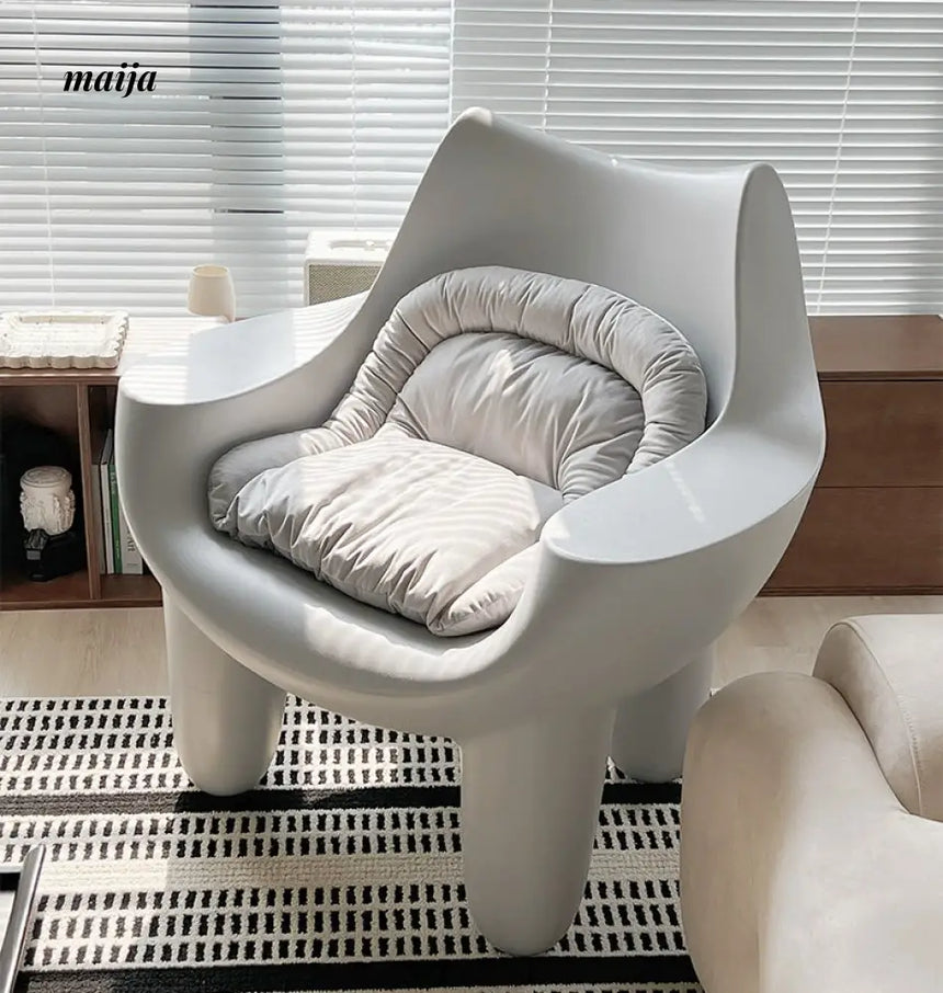 Moomoo Creamy Chair from maija