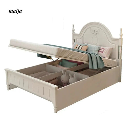 White Valentine Children's Bed from BETTYLEI