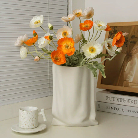 NICEMOON Mia Nordic Ceramic Accent Piece from NICEMOON