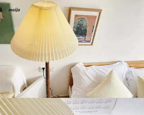 LYNN Vintage American Brass Floor Lamp from Lynn's Lamp