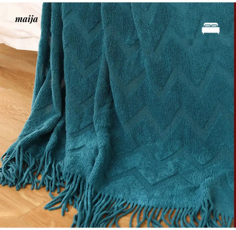 MAN YUE HOME Knitted Sofa with Leisure Duvet and Decorations from MAN YUE HOME