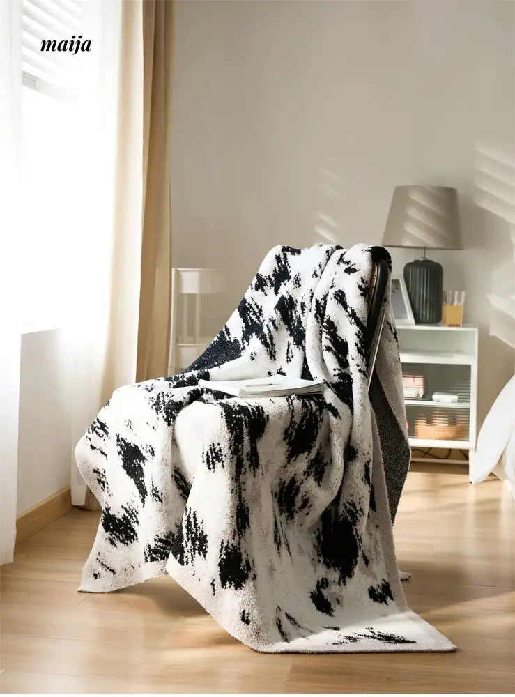 MISTYWOOD Velvet Black and White Blanket from maija