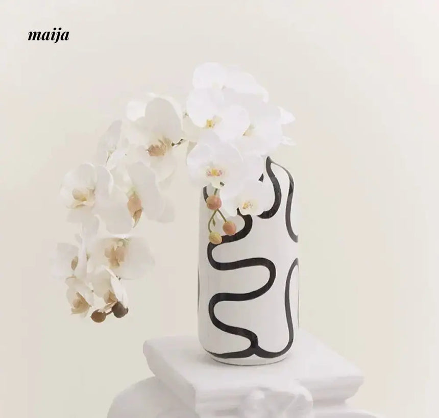 SOREMO Classical Glass Goblet from maija