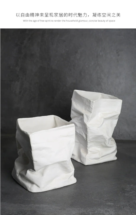 LENYVASEN Damian Fold-Bag Ceramic Flower Vase from LENYVASEN