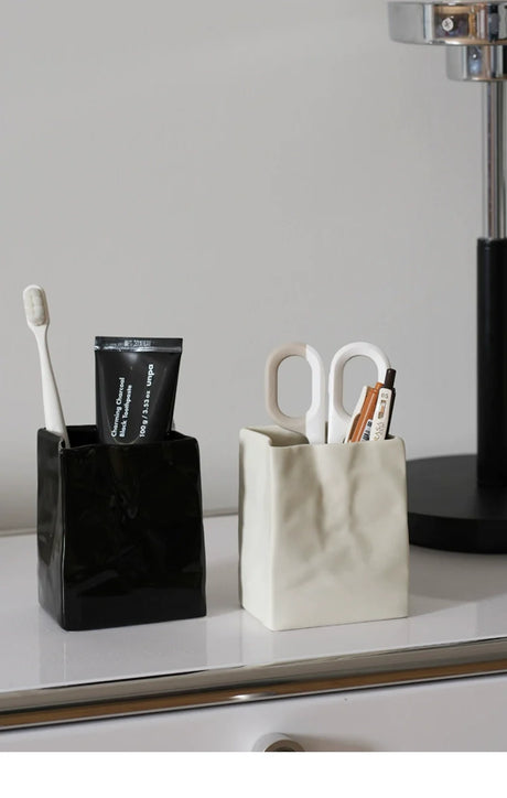 LENYVASEN Caspian Stationery Storage Brush Holder from LENYVASEN