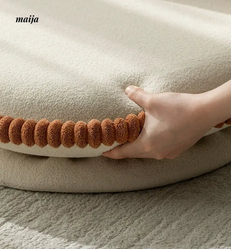 Lazy Sofa Rotating Tatami Seat from maija