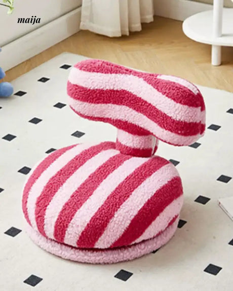 Rotating Reindeer Tatami Sofa from maija