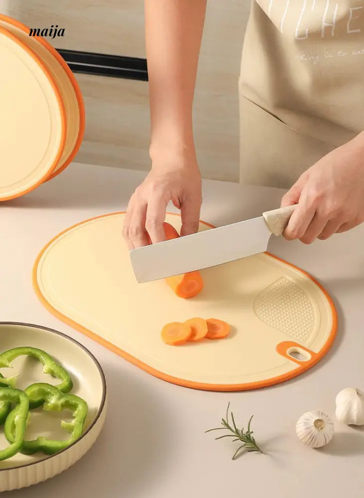 Oval Compact Chopping Board from maija
