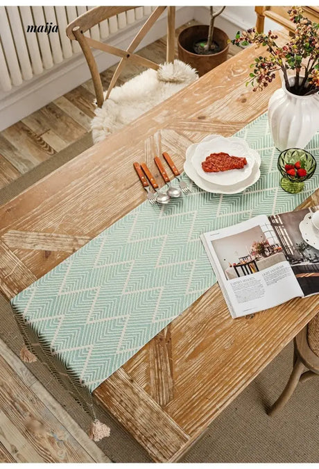MAN YUE HOME Retro Tablecloth with High-Quality Cotton Linen Finish from MAN YUE HOME