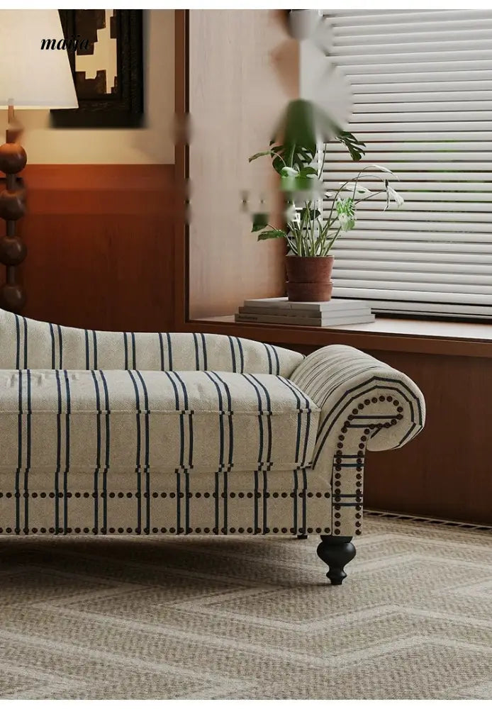 SMALL HIBISCUS Chaise Lounge Beauty Couch from SMALL HIBISCUS