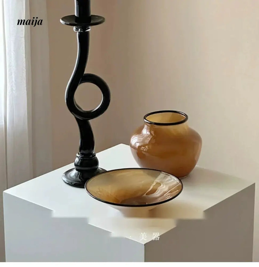 GUIFOU Antique Style Glazed Vase and Tray Set from GUIFOU