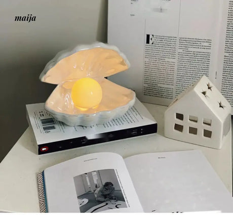 HOMESIDE Scandinavian Brand Night Light from HOMESIDE