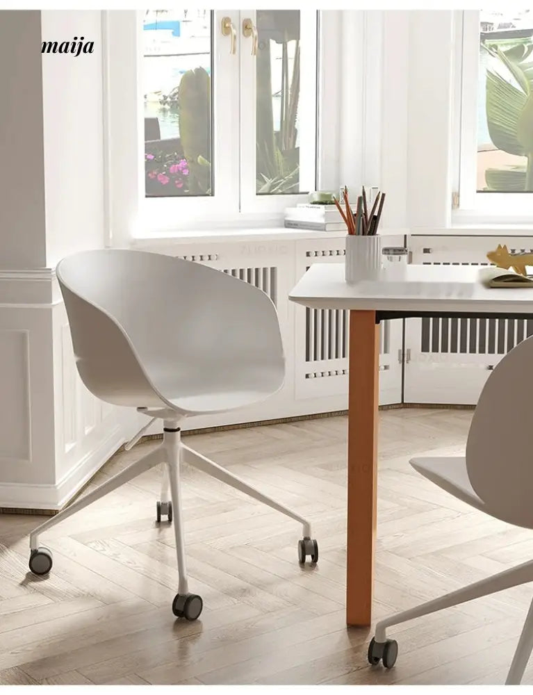 LOWERLEFT Rotating Computer Chair from Lower Left