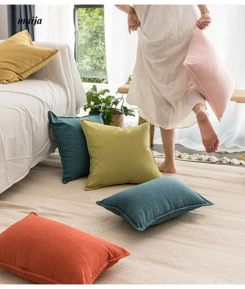MAN YUE HOME Scandinavian Sofa Pillowcase with Cotton Cover from MAN YUE HOME