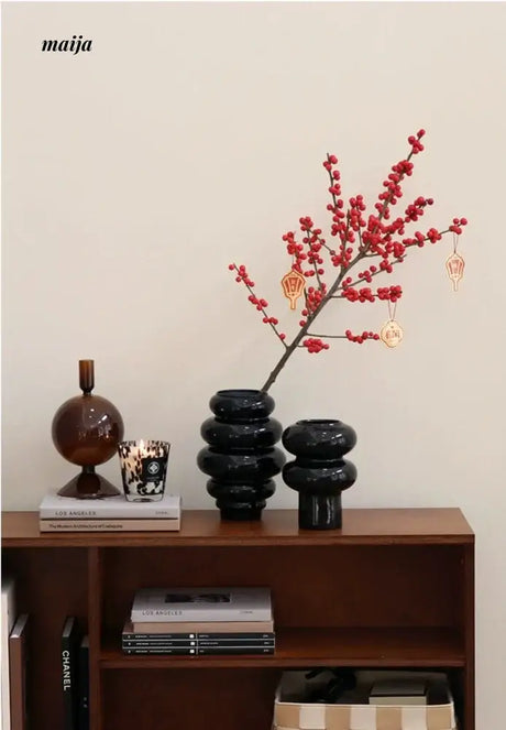 COLOURHUNTER Black Ceramics Flower Vase from maija