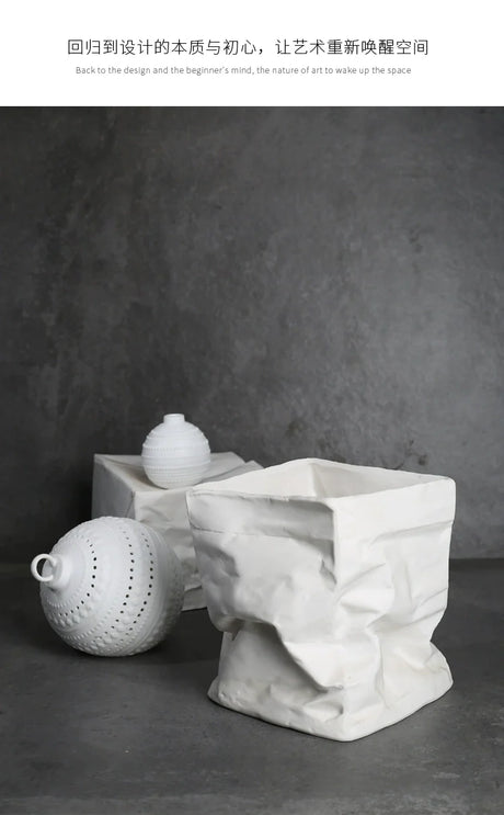 LENYVASEN Damian Fold-Bag Ceramic Flower Vase from LENYVASEN