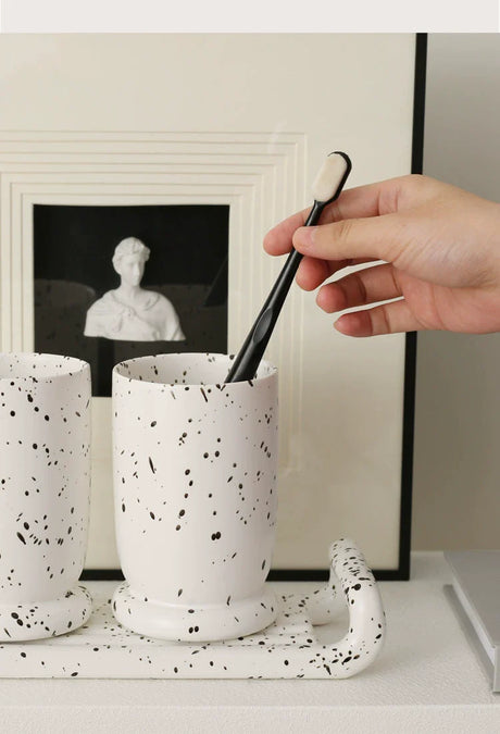 LENYVASEN Celeste Ceramic Bathroom Essentials Set from LENYVASEN