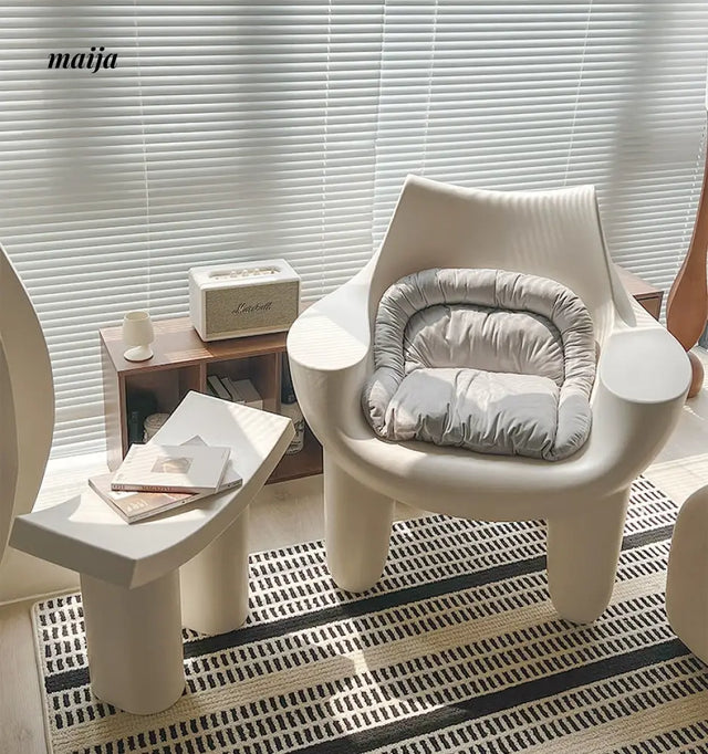 Moomoo Creamy Chair from maija