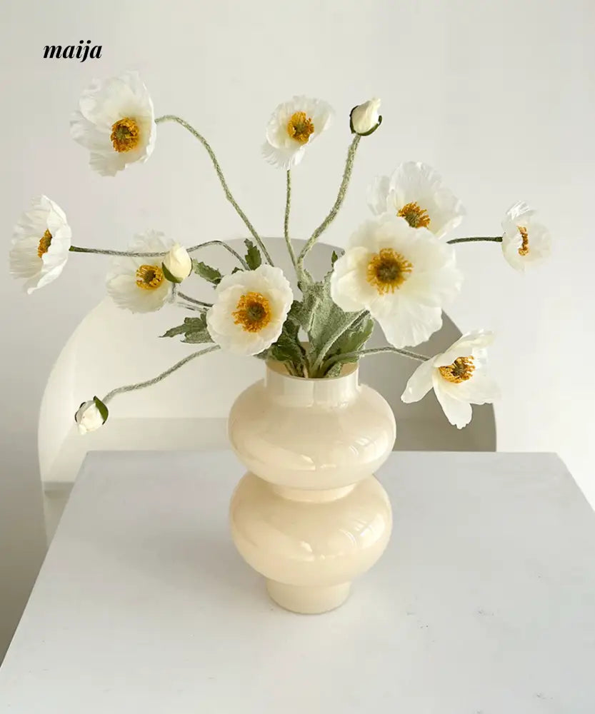LIVETAI Glossy Milky Cream Vase from maija