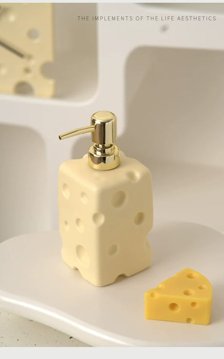 LENYVASEN Soren Shampoo Ceramic Container from LENYVASEN