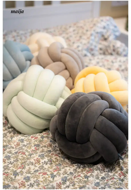 MISTYWOOD Creative Knot Rope Sofa Pillow from MISTYWOOD