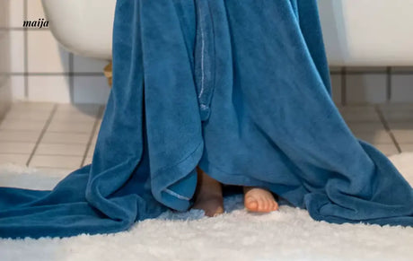 NUANYOU Children's Cartoon Cotton Bathrobe from maija