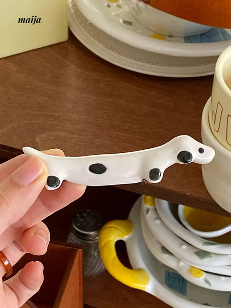 OKHONEY Sausage Dog Chopstick Rest from maija