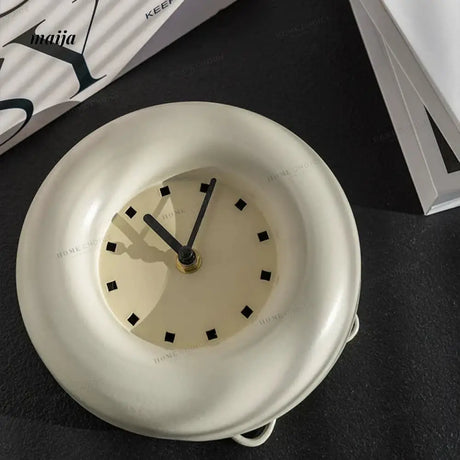 LIVINGPLUS Modern Bedside Watch Decoration from LIVINGPLUS