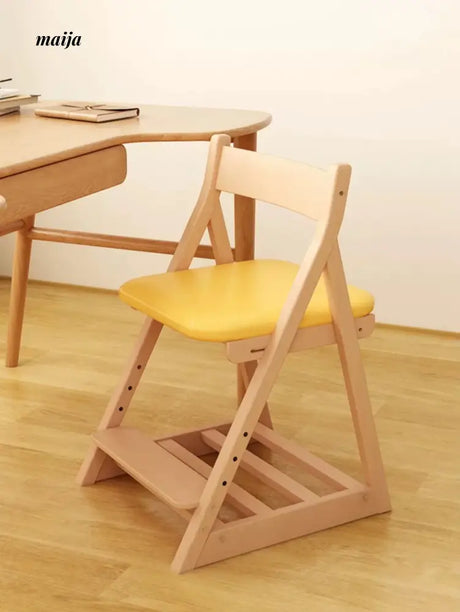 IJOYS Adjustable Children's Chair from Kaiyashi