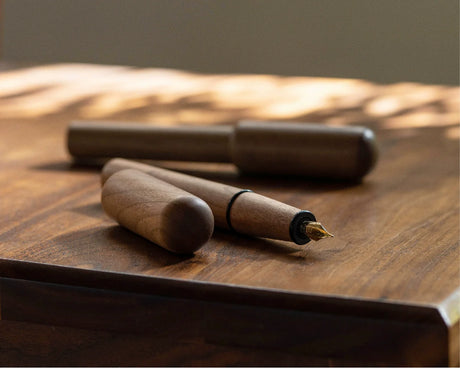 MUMO Felix Magnetic Buckle Wooden Pen from MUMO