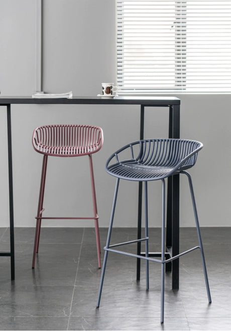 ABOUT WHITE Aurelia Sleek Iron Art Bar Chair from ABOUT WHITE