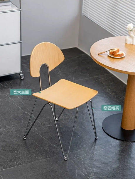 ABOUT WHITE Elowen Elegant Vintage Dining Chair from ABOUT WHITE