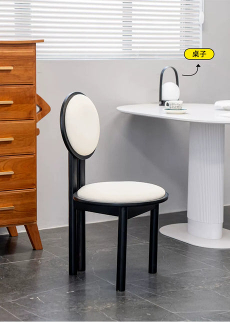 ABOUT WHITE Isadora Vintage Designer Backrest Leisure Chair from ABOUT WHITE