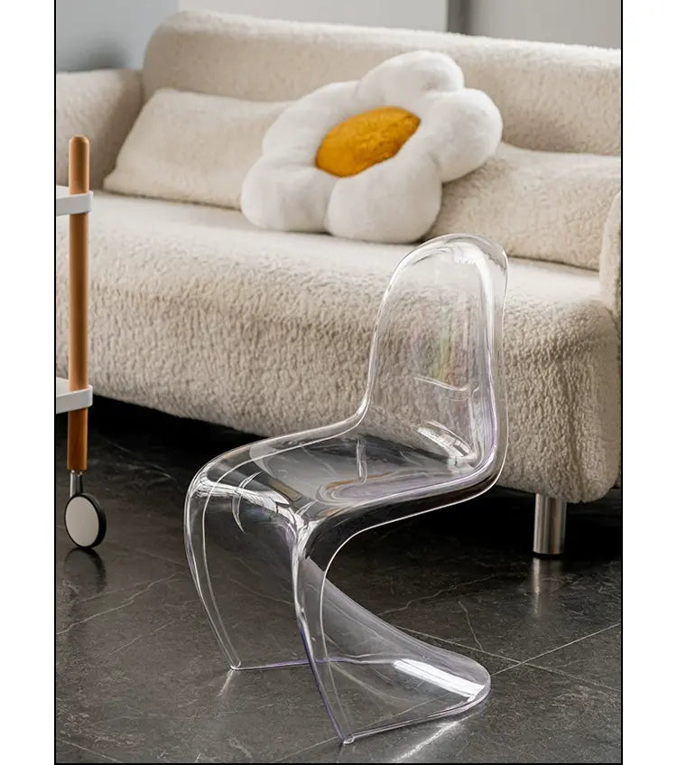 ABOUT WHITE Jintae Minimalist Transparent Dining Chair from ABOUT WHITE