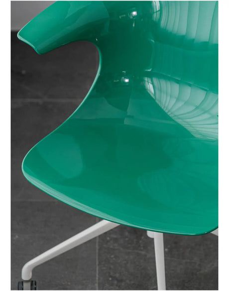 ABOUT WHITE Kiyoshi Elegant Adjustable Computer Chair from ABOUT WHITE