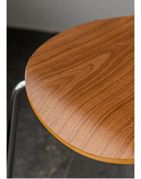 ABOUT WHITE Mercutio Sleek Iron Dining Chair from ABOUT WHITE