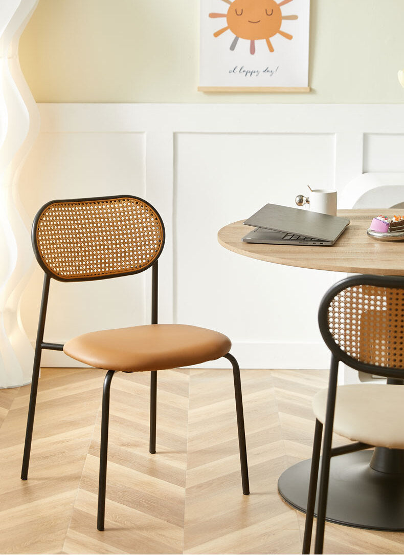 A&D Elowen Stylish Ergonomic High Chair from A&D
