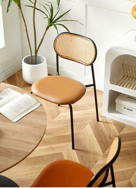 A&D Elowen Stylish Ergonomic High Chair from A&D