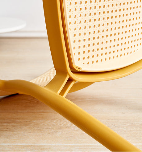 A&D Lysander Sleek Modern Highchair from A&D